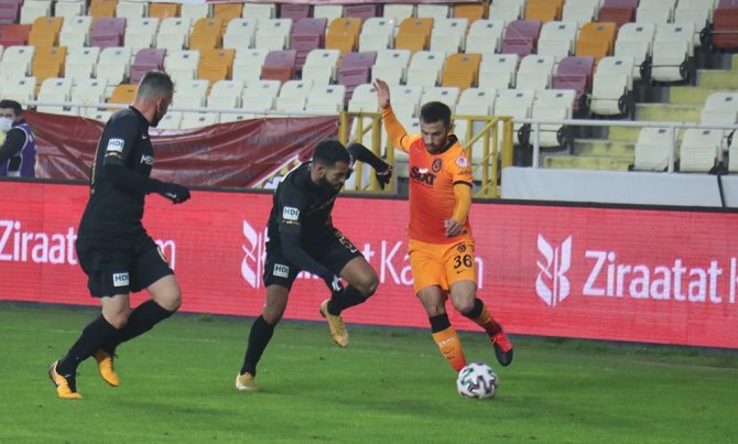Ziraat Türkiye Kupası: Yeni Malatyaspor: 0 - Galatasaray: 0 (İlk Yarı)