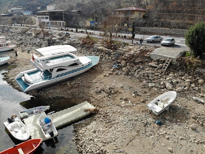 Diyarbakır’da Kuraklığın En Net Görüntüsü Ortaya Çıktı