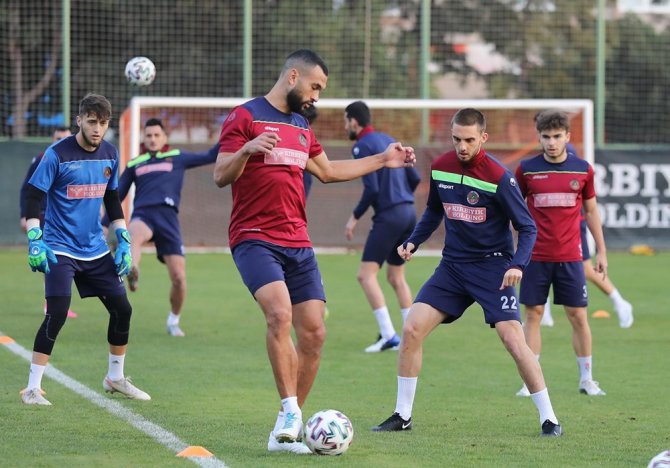 Alanyaspor Kupada Çeyrek Finali Hedefliyor