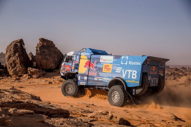 Dakar Rallisi’nde Redbull Sporcuları Zirvede