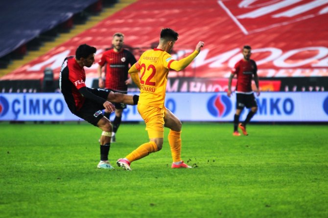 Süper Lig: Gaziantep Fk: 2 - Kayserispor: 1 (Maç Sonucu)