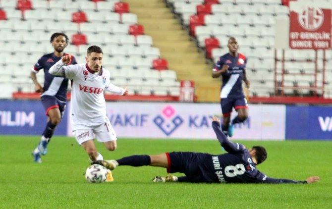 Süper Lig: Antalyaspor 1 - Trabzonspor: 1 (Maç Sonucu)
