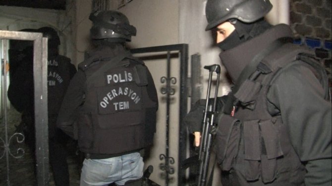 İstanbul’da 5 İlçede Deaş’a Yönelik Operasyon: 16 Gözaltı