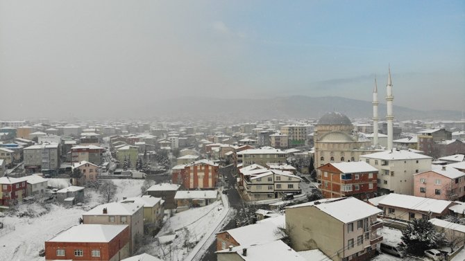 İstanbul’da Kar Yağışı Başladı