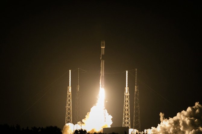 “Türksat-5a Uydusu Yolculuğunu Planladığı Şekilde Sorunsuz Sürdürmektedir"