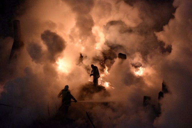 Gümüşhane’de Bir Apartmanın Çatı Katında Korkutan Yangın