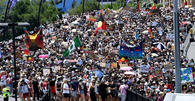 Avustralya Günü Kutlamalarında Yerlilerden Protesto