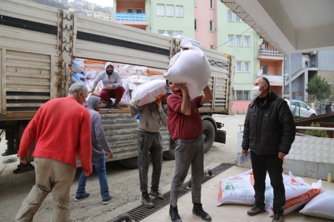 Artvinli Boğacılara Yem Desteği