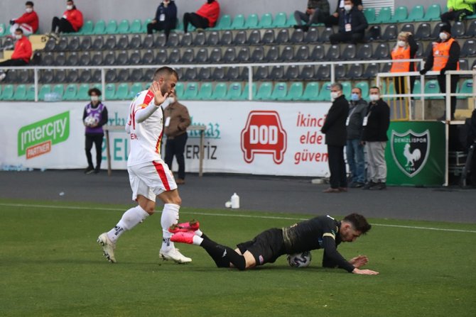 Süper Lig: Y. Denizlispor: 2 - Göztepe: 1 (Maç Sonucu)