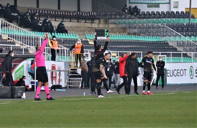 Süper Lig: Y. Denizlispor: 2 - Göztepe: 1 (Maç Sonucu)