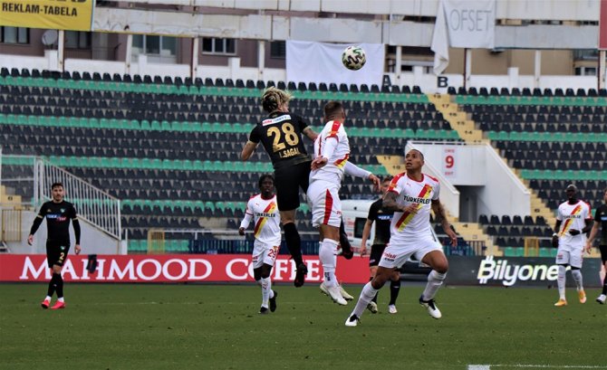 Süper Lig: Y. Denizlispor: 2 - Göztepe: 1 (Maç Sonucu)