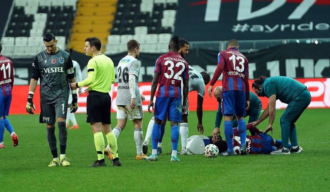 Süper Lig: Beşiktaş: 1 - Trabzonspor: 2 (Maç Sonucu)