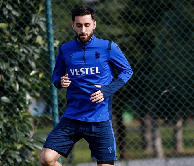 Yunus Mallı, Trabzonspor İle İlk Antrenmanına Çıktı