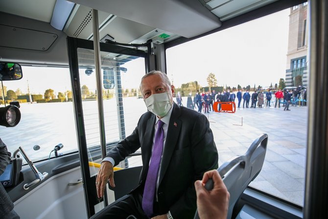 Cumhurbaşkanı Erdoğan, Kabine Toplantısına Sürücüsüz Otobüs Karsan Otonom Atak Electric İle Gitti