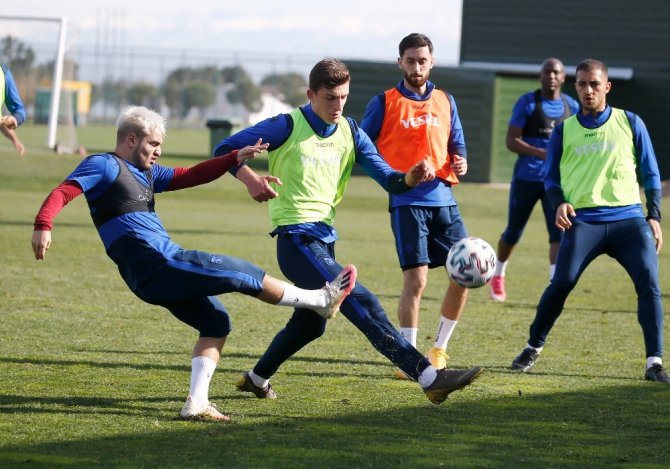 Yunus Mallı, Trabzonspor İle İlk Antrenmanına Çıktı