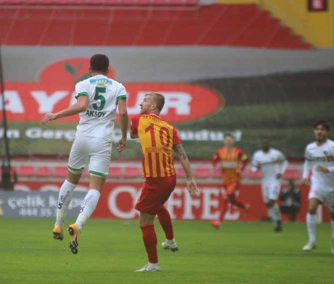 Süper Lig: Kayserispor: 0 - Alanyaspor: 0 (Maç Devam Ediyor)