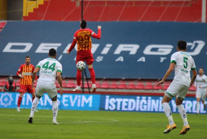 Hes Kablo Kayserispor: 0 - Aytemiz Alanyaspor: 0 (İlk Yarı)