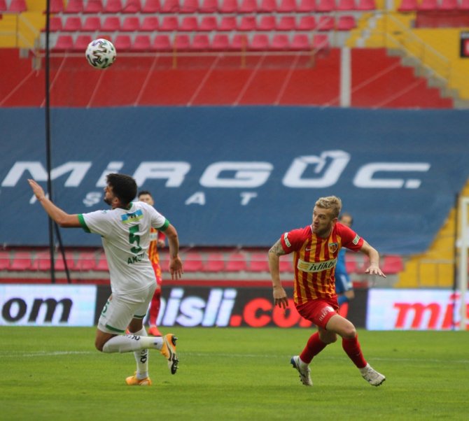 Hes Kablo Kayserispor: 0 - Aytemiz Alanyaspor: 0 (İlk Yarı)