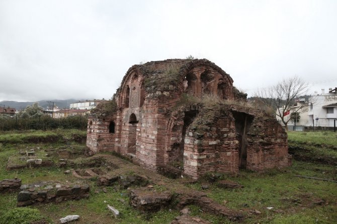 Aziz Aberkios Adına Yapılan Kilise Turizme Açılmayı Bekliyor