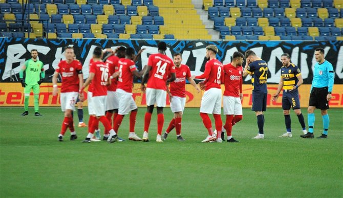Süper Lig: Mke Ankaragücü: 1 - D.g Sivasspor: 4 (Maç Sonucu)