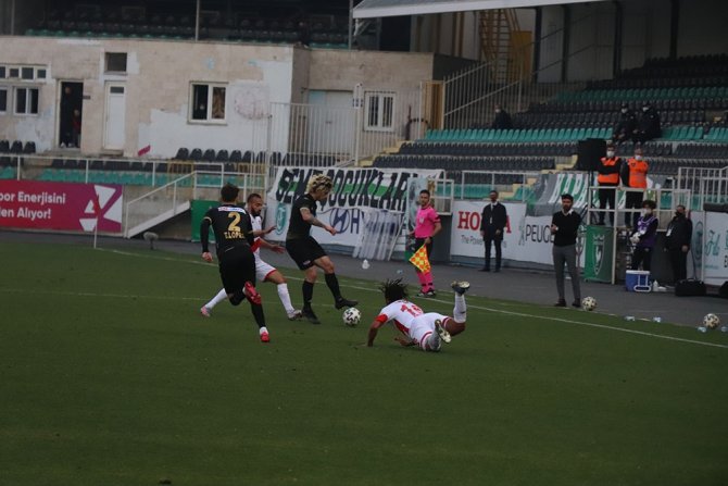 Süper Lig: Denizlispor: 1 - Antalyaspor: 1 (Maç Sonucu)