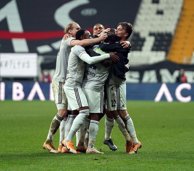 Süper Lig: Beşiktaş: 1 - İh. Konyaspor: 0 (Maç Sonucu)