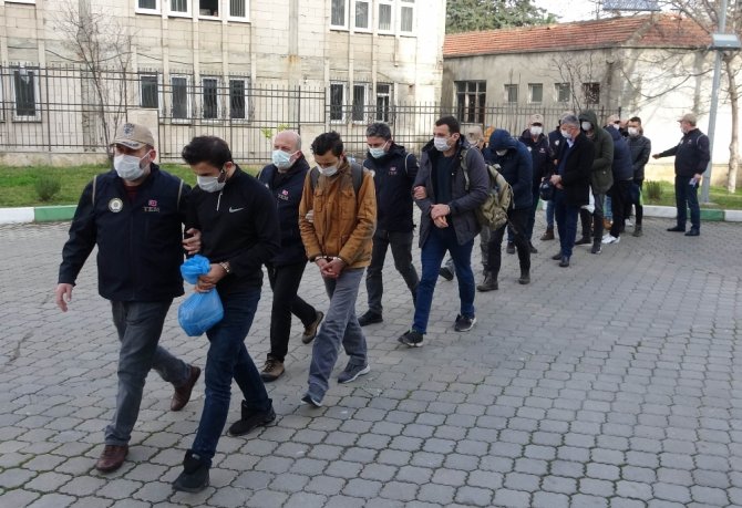 Samsun Merkezli Fetö Operasyonunda 10 Kişi Adliyeye Sevk Edildi