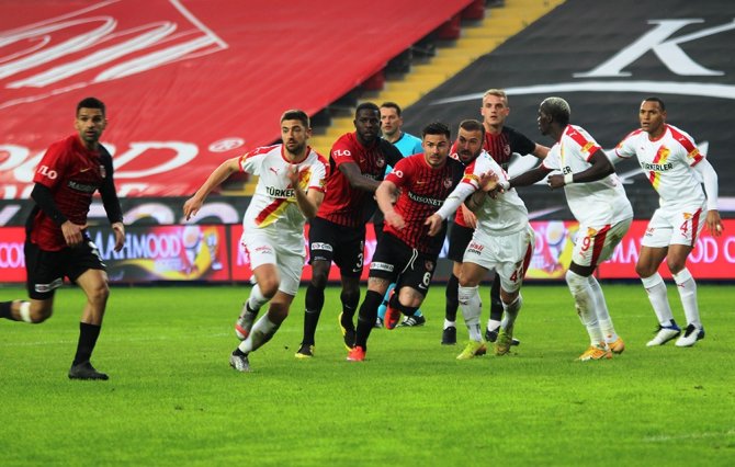 Süper Lig: Gaziantep Fk: 2 - Göztepe: 0 (Maç Sonucu)
