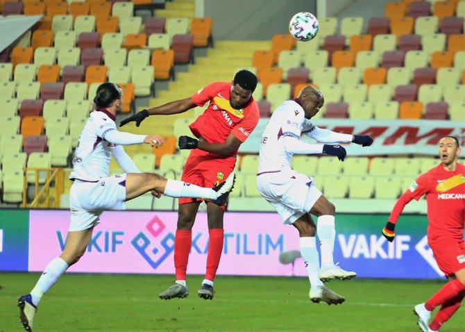 Süper Lig: Yeni Malatyaspor: 0 - Trabzonspor: 2 (Maç Sonucu)