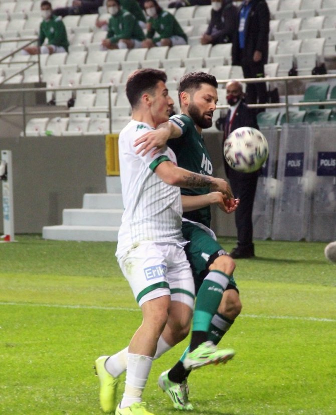 Tff 1. Lig: Giresunspor: 2 - Bursaspor: 1 (İlk Yarı Sonucu)
