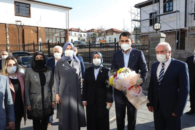 Bakan Kurum: "Ankara’da Bugüne Kadar 91 Bin 500 Konutun Yapımını Tamamladık"