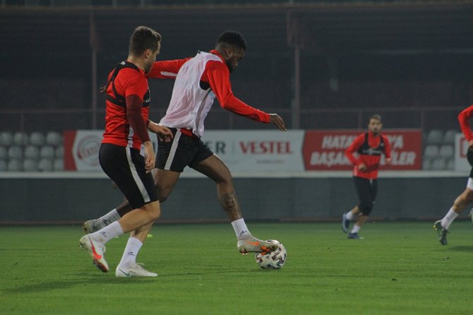 Hatayspor, A. Alanyaspor Maçının Hazırlıklarına Başladı