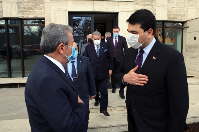 Bbp Lideri Destici’den Dp Genel Başkanı Uysal’a ’Yeni Anayasa’ Ziyareti