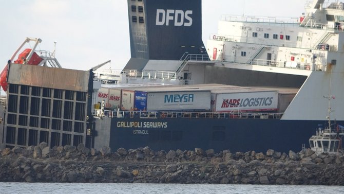 "Gallipoli Seaways" İsimli Gemideki Yangın Söndürüldü