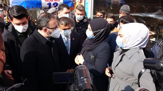 Bakan Kasapoğlu Erciş’te Gençlerle Buluştu