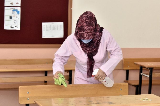 Gümüşhane’de Köy Okulları Öğrencilerini Bekliyor