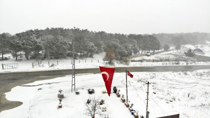 Kar Yağışıyla Beraber İstanbul Beyaza Büründü