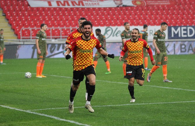 Göztepe 4 Maç Sonra Nefes Aldı