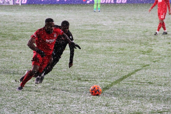 Süper Lig: Gençlerbirliği: 0 - Beşiktaş Jk: 3 (Maç Sonucu)