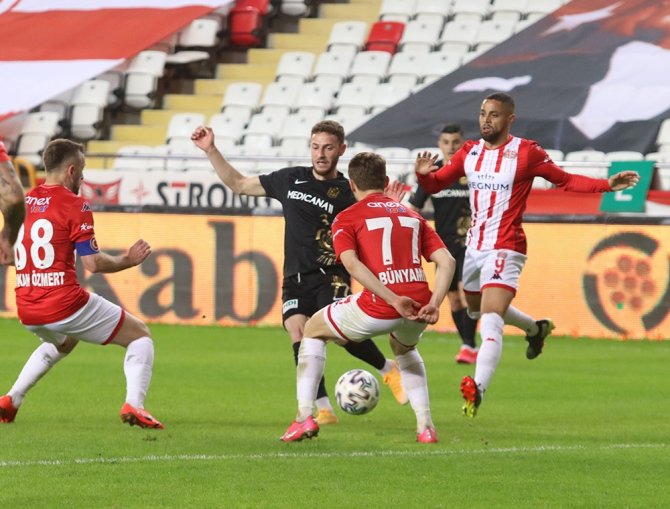 Süper Lig: Ft Antalyaspor: 1 - Yeni Malatyaspor: 1 (Maç Sonucu)