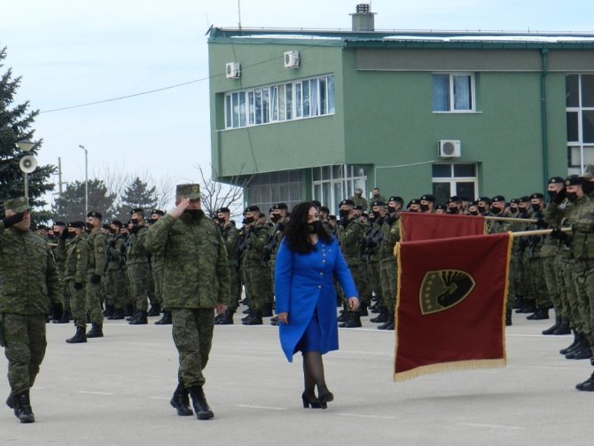 Kosova, 13’üncü Bağımsızlık Yıl Dönümünü Salgına Rağmen Etkinliklerle Kutladı