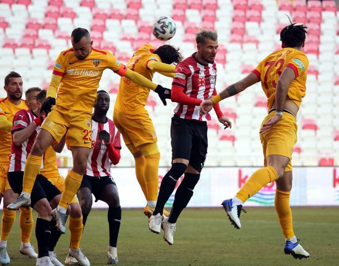 Süper Lig: Dg Sivasspor: 2 - Kayserispor: 0 (Maç Sonucu)