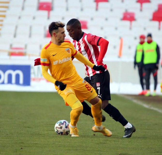 Süper Lig: Dg Sivasspor: 2 - Kayserispor: 0 (Maç Sonucu)