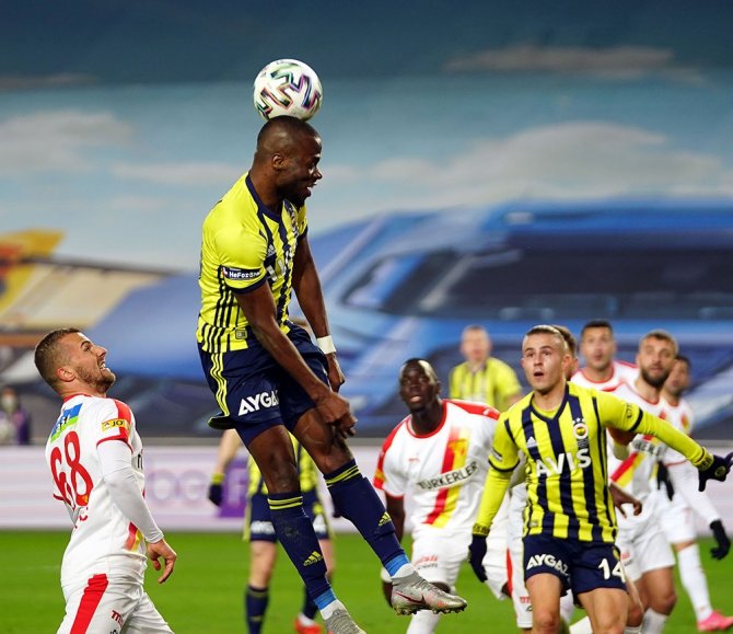 Süper Lig: Fenerbahçe: 0 - Göztepe: 1 (Maç Sonucu)