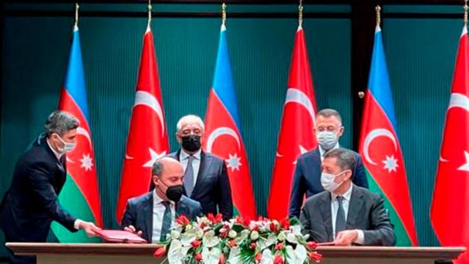Milli Eğitim Bakanı Selçuk, Azerbaycan Eğitim Bakanı Amrullayev’i Ağırladı