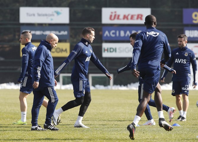 Fenerbahçe, Trabzonspor Maçı Hazırlıklarına Başladı