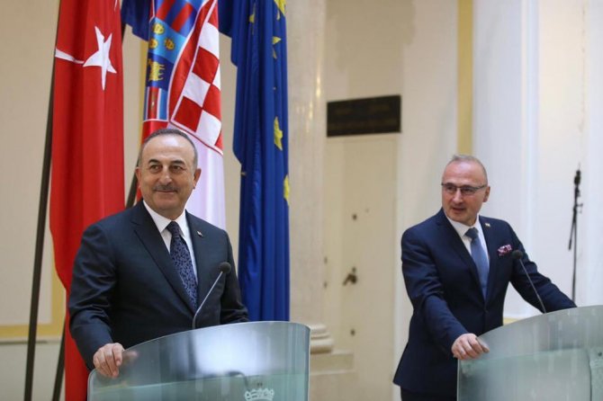 Bakan Çavuşoğlu, Hırvatistan Cumhurbaşkanı Milanoviç Tarafından Kabul Edildi