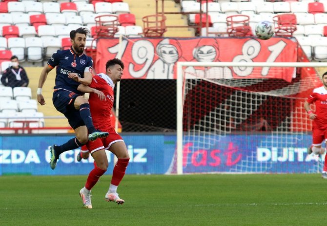 Süper Lig: Ft Antalyaspor: 0 - Medipol Başakşehir: 0 (Maç Sonucu)