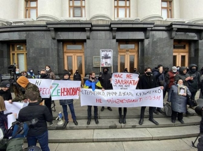 Ukrayna’da Aktiviste Verilen Hapis Cezası Protestoları Devam Ediyor