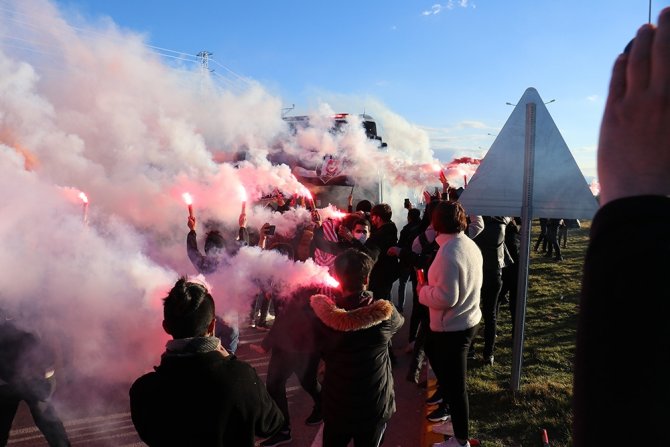 Beşiktaş’a Malatya’da Coşkulu Karşılama